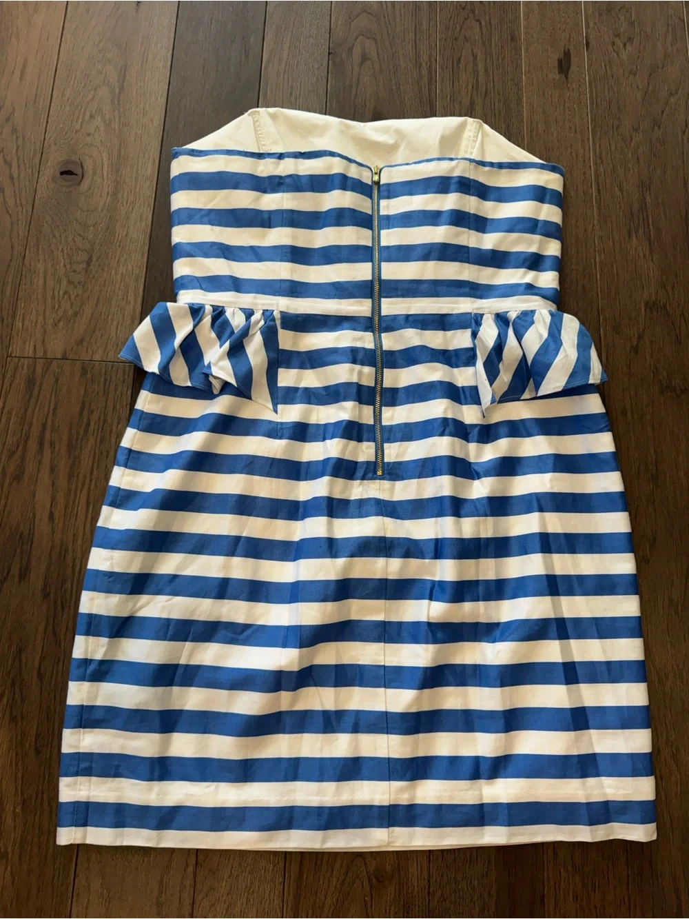 Lilly Pulitzer Blue and White Strapless Peplum Dress - Picture 4 of 5